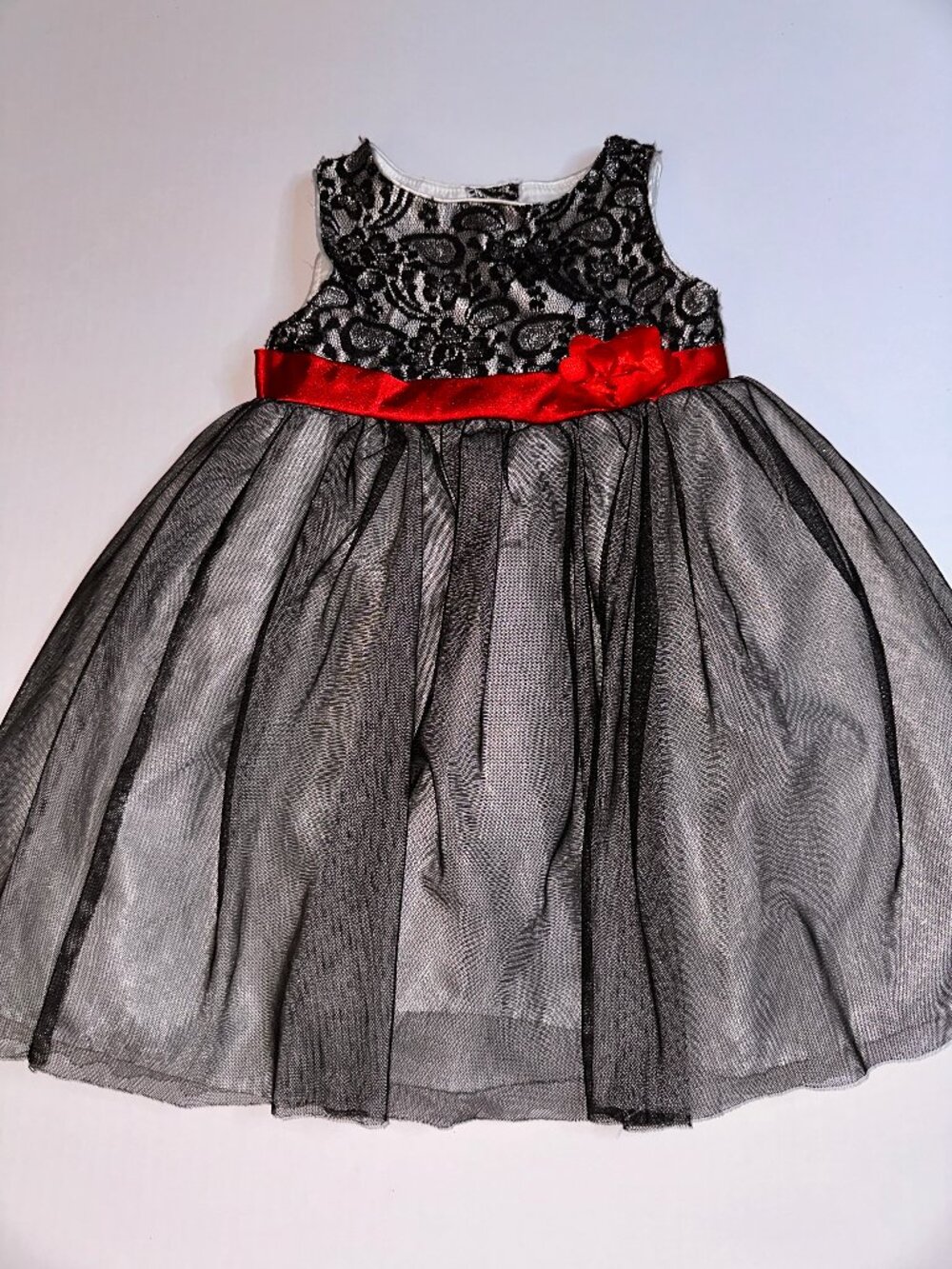 Youngland Black over white lace tulle GORGEOUS DRESS with RED BOW 4T #662